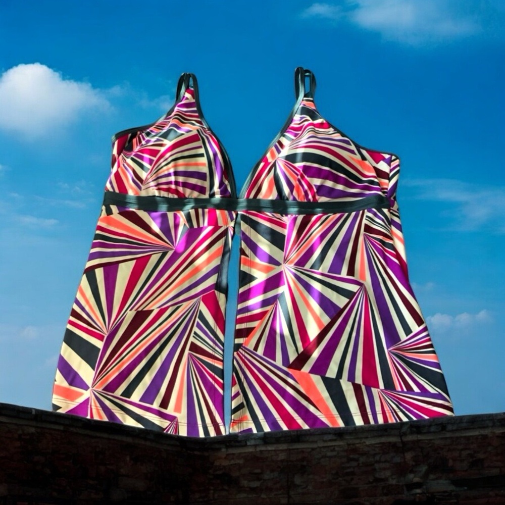 Free Country LTD. Tankini Top